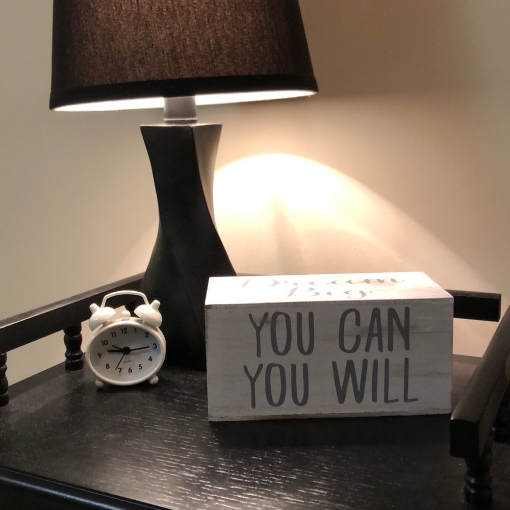 Distressed Motivational Quotes Block